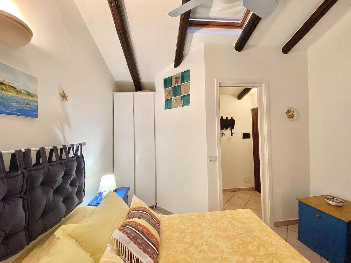 Holidaycasa Gio - In Centro Vista Mare Sperlonga Exterior foto